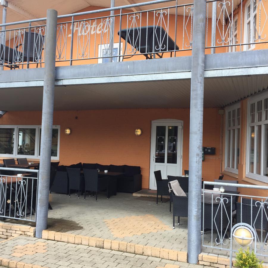 Hotel Klover Es Hellevad Dış mekan fotoğraf